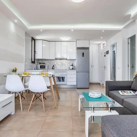 304 First Floor Quite Bungalow Terrace & Pool מלון דירות פלאייה דה לאס אמריקס