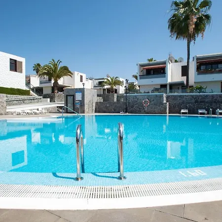 304 First Floor Quite Bungalow Terrace & Pool *
