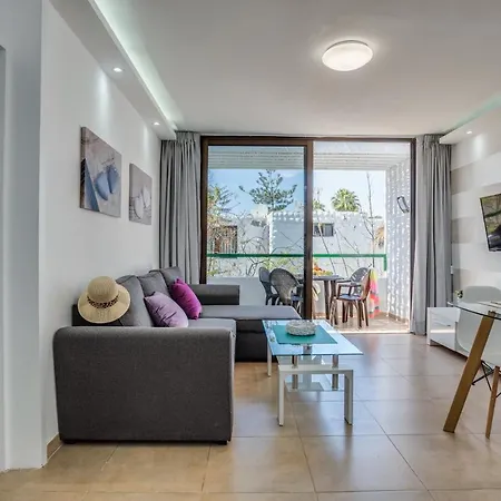 304 First Floor Quite Bungalow Terrace & Pool Apartahotel